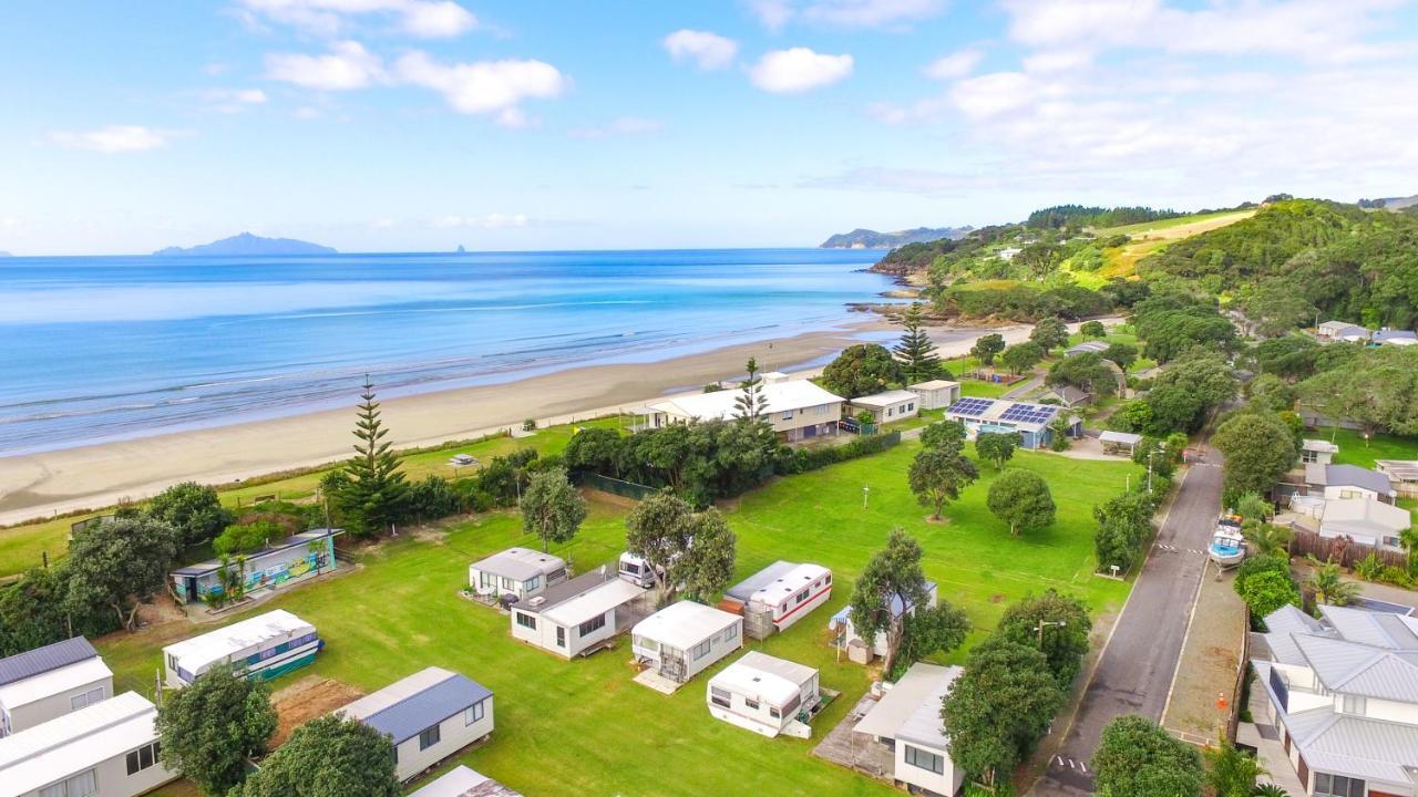ホテル Camp Waipu Cove エクステリア 写真