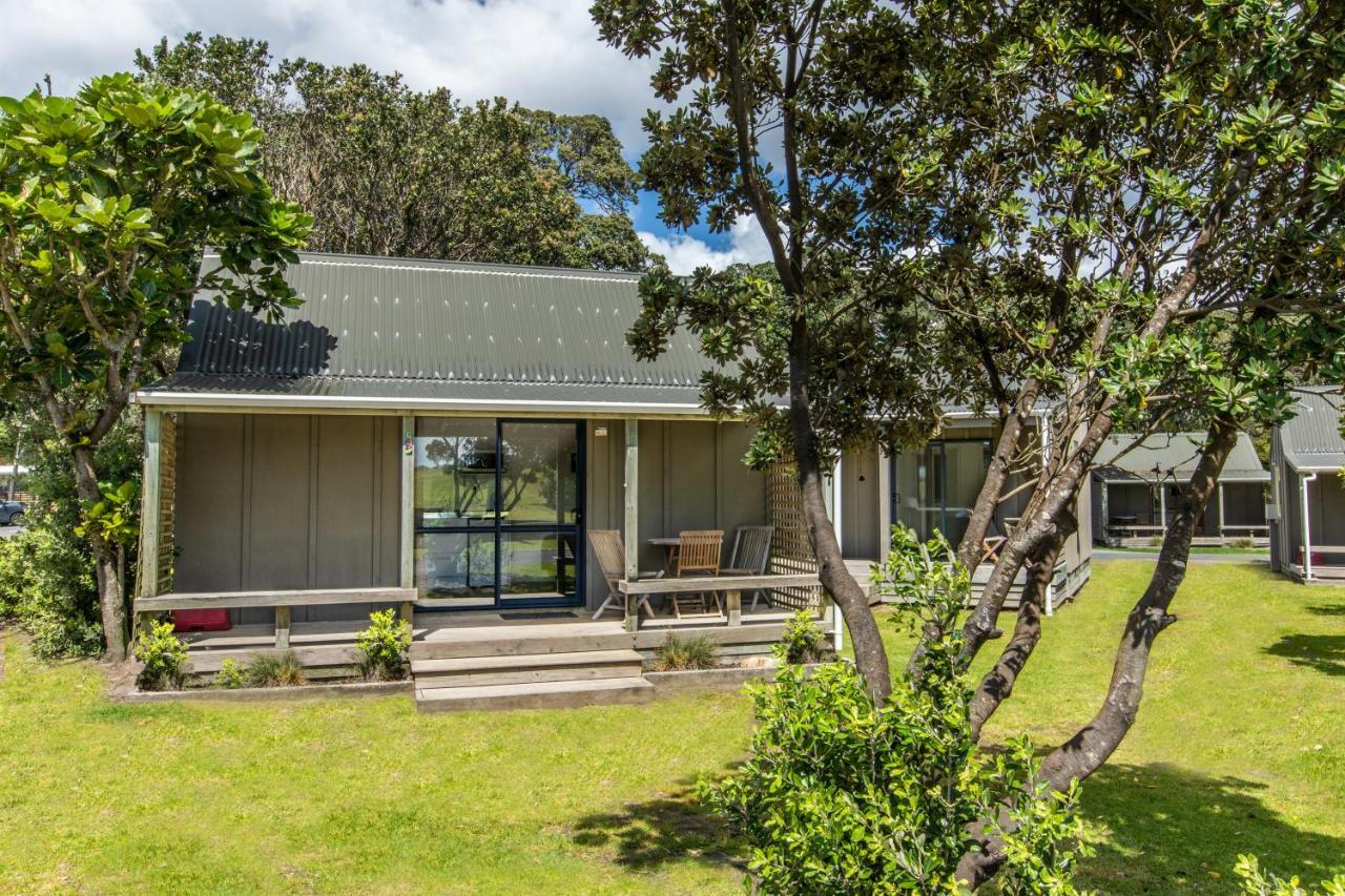 ホテル Camp Waipu Cove エクステリア 写真