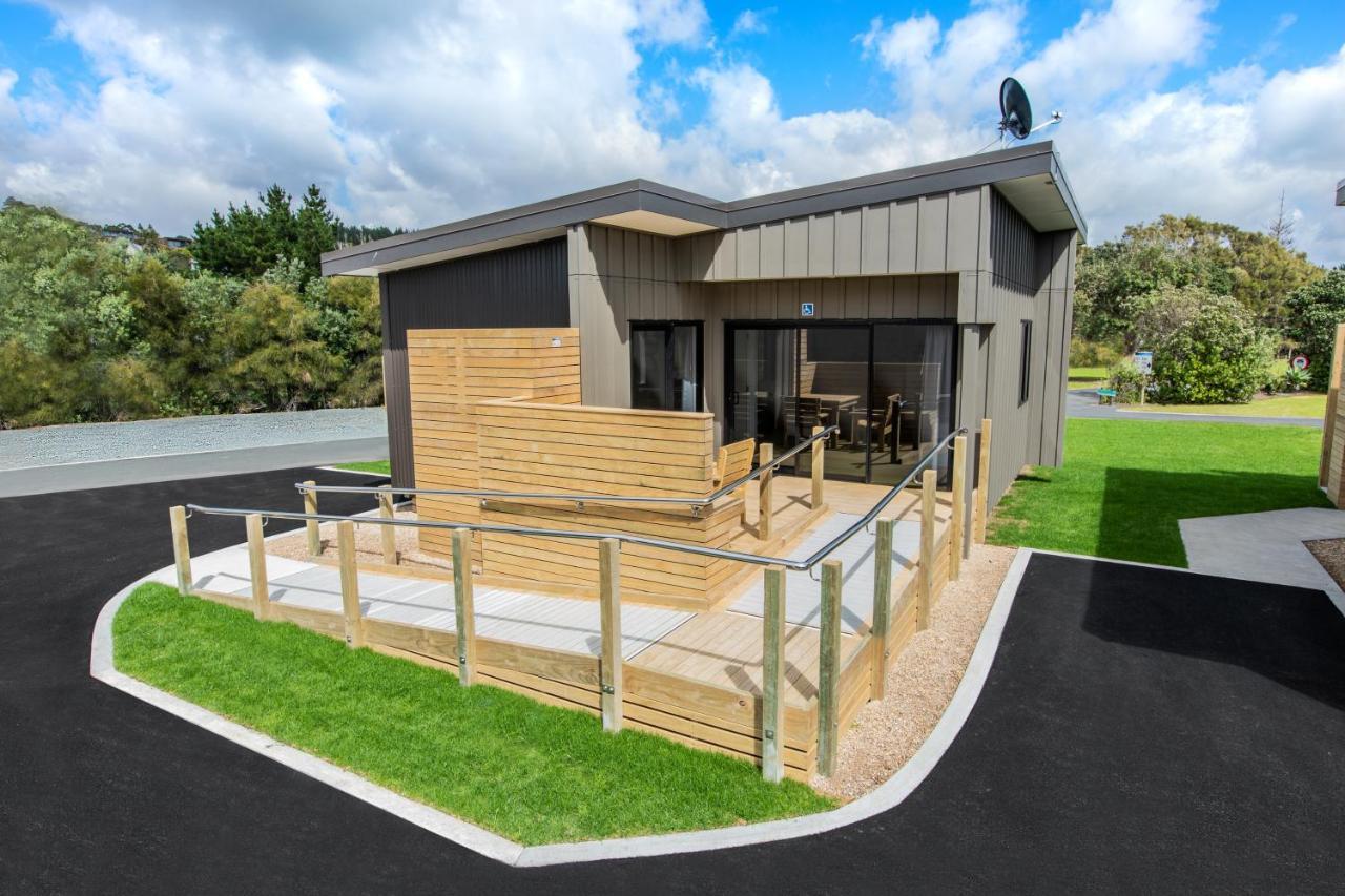 ホテル Camp Waipu Cove エクステリア 写真