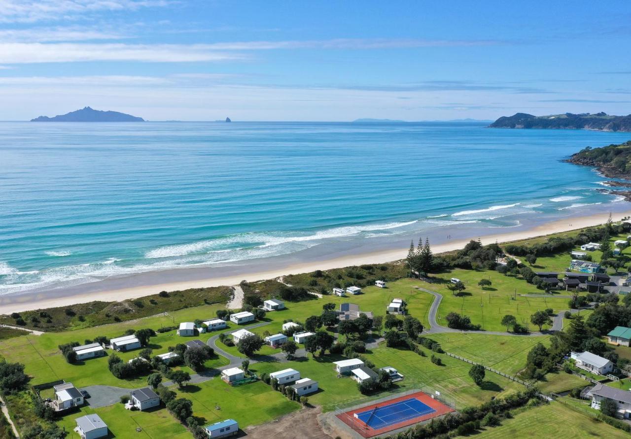 ホテル Camp Waipu Cove エクステリア 写真