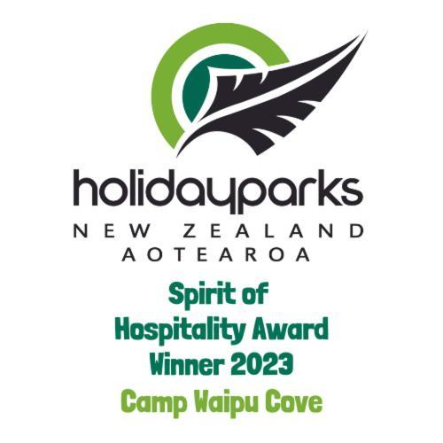 ホテル Camp Waipu Cove エクステリア 写真
