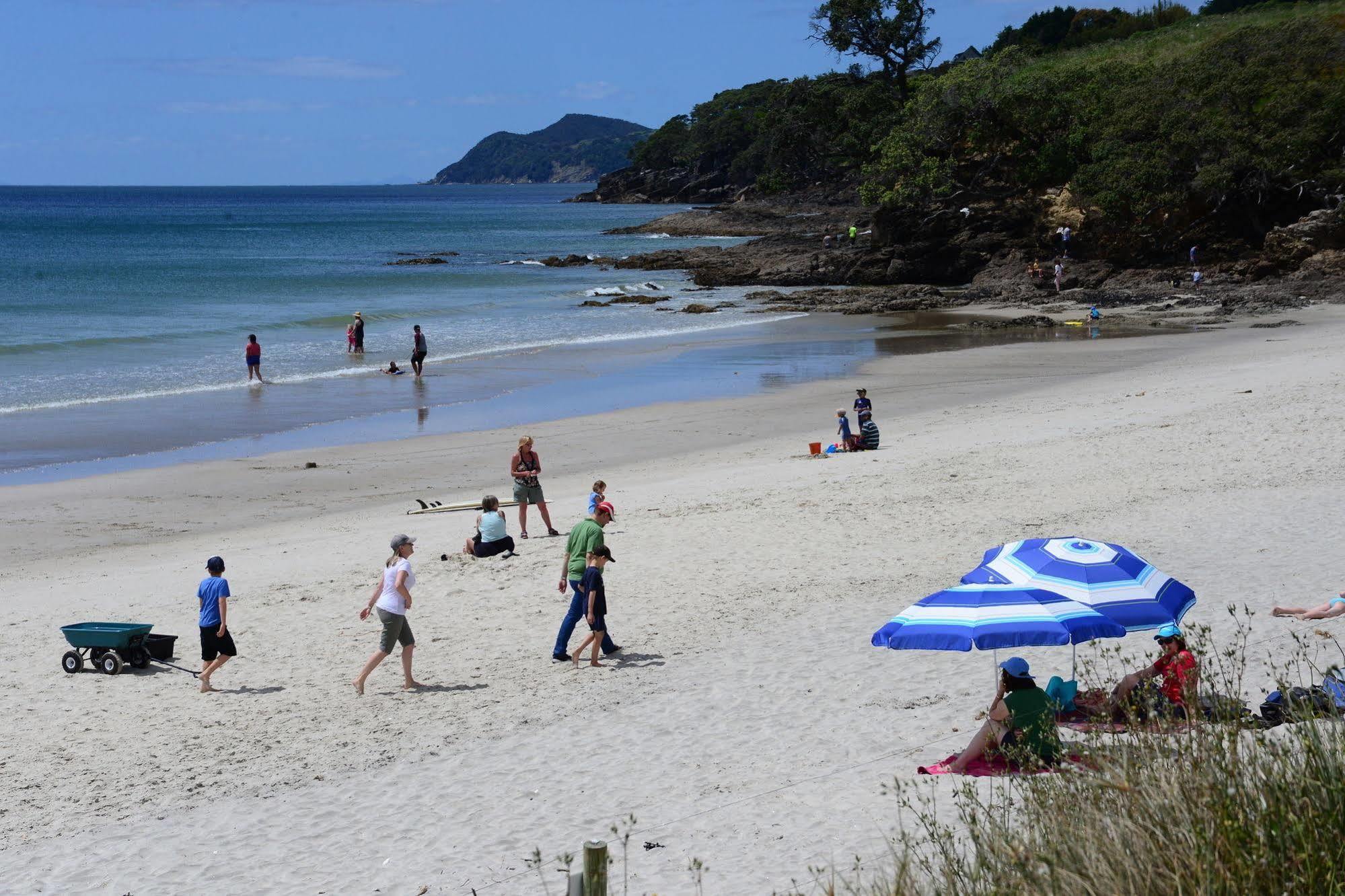 ホテル Camp Waipu Cove エクステリア 写真