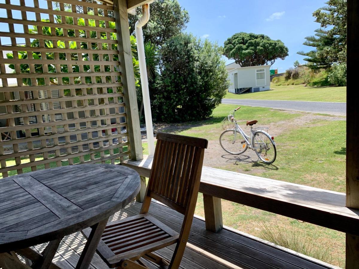 ホテル Camp Waipu Cove エクステリア 写真